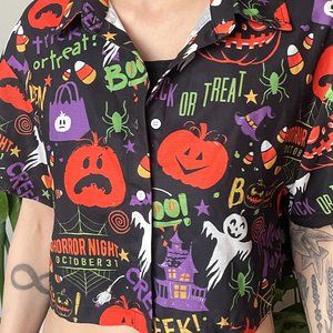 Halloween cropped shirt